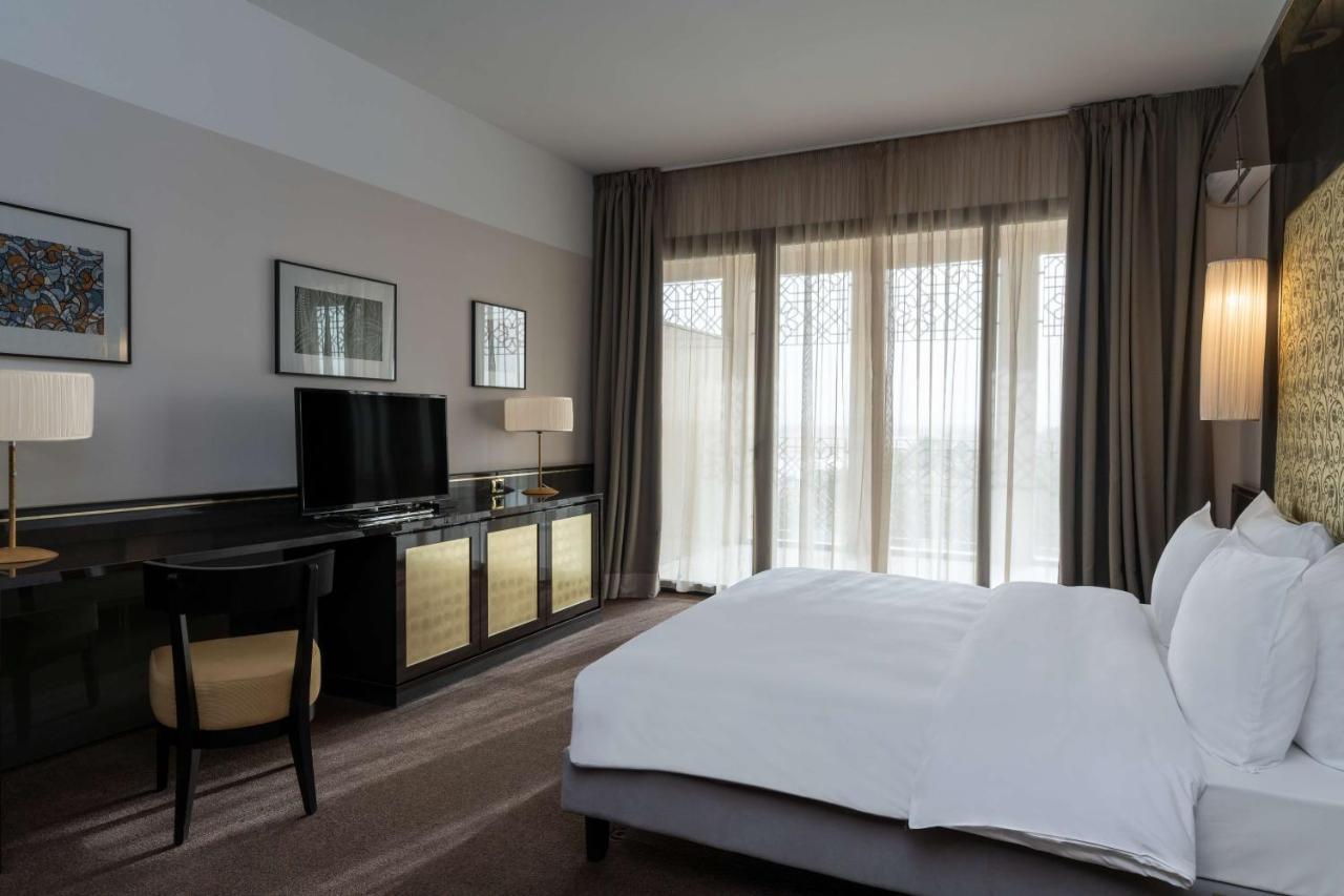 Radisson Blu Hotel NʼDjamena Exteriér fotografie