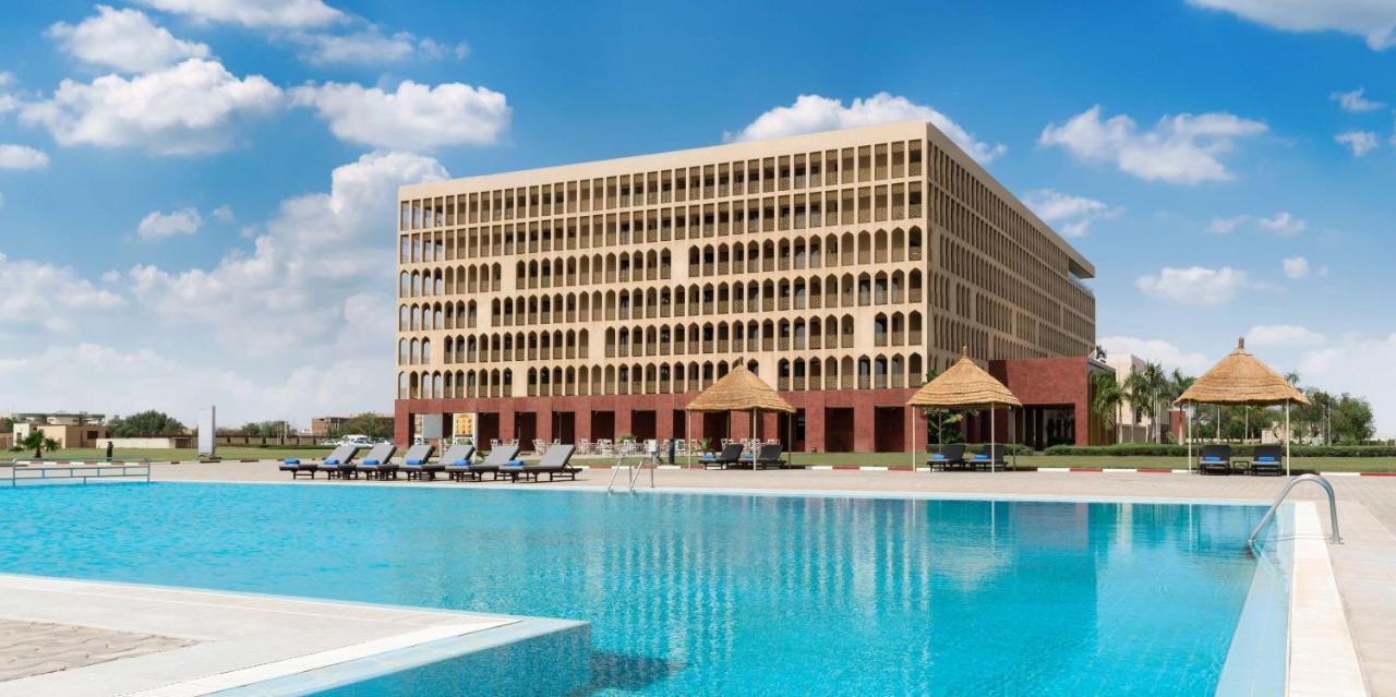 Radisson Blu Hotel NʼDjamena Exteriér fotografie