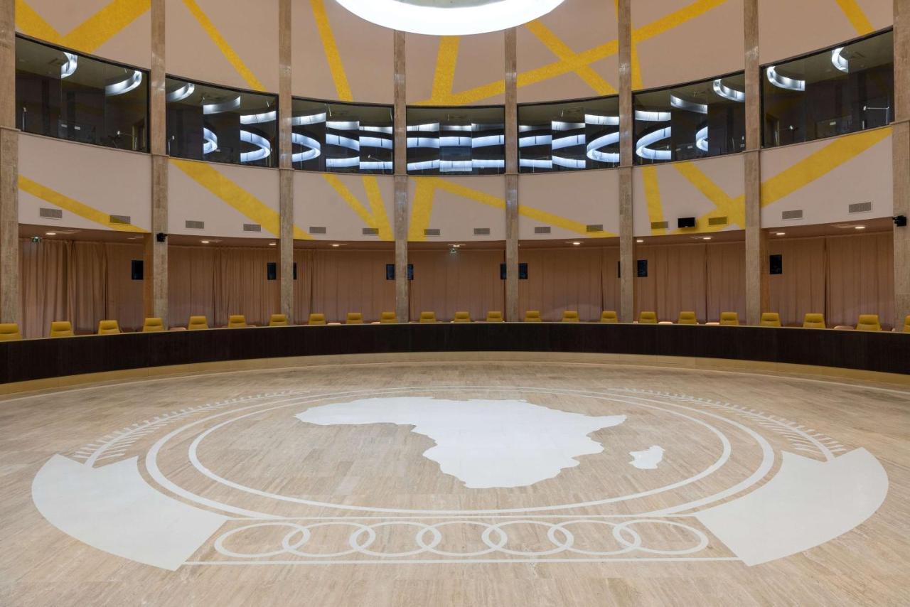 Radisson Blu Hotel NʼDjamena Exteriér fotografie