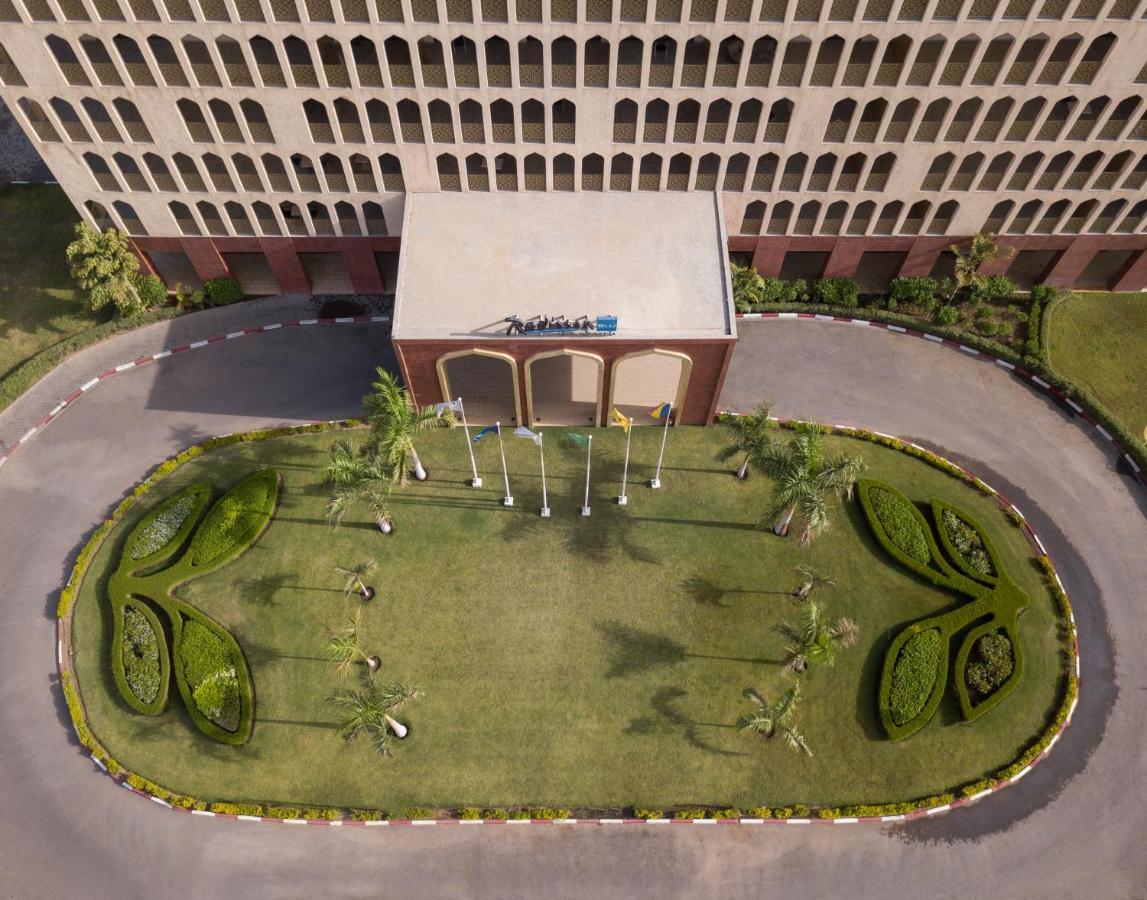 Radisson Blu Hotel NʼDjamena Exteriér fotografie